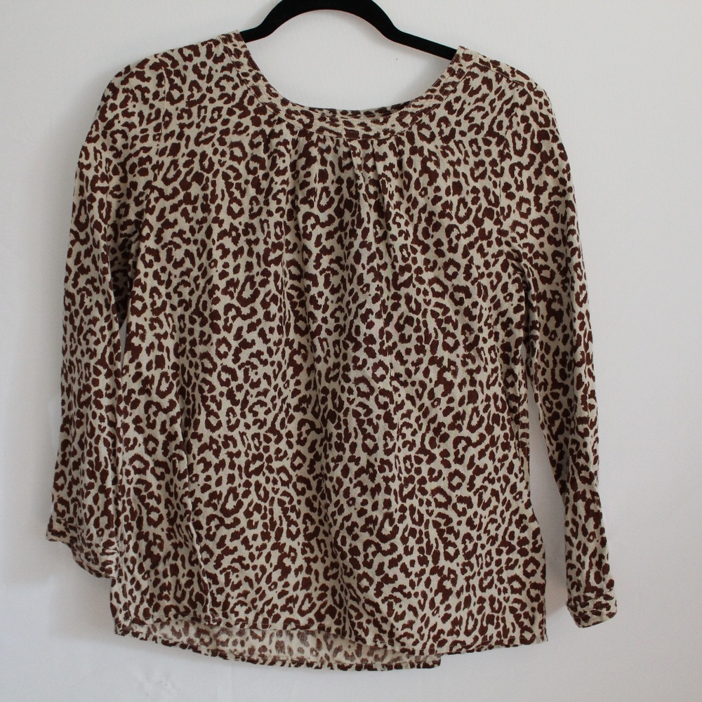 🍄 3 for $18 J.Crew Linen Cheetah Leopard top